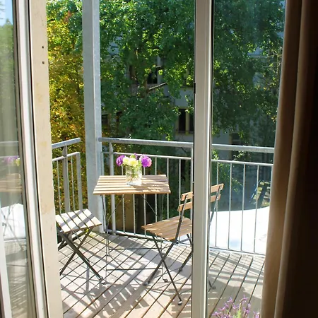 Alaune Apartament *
