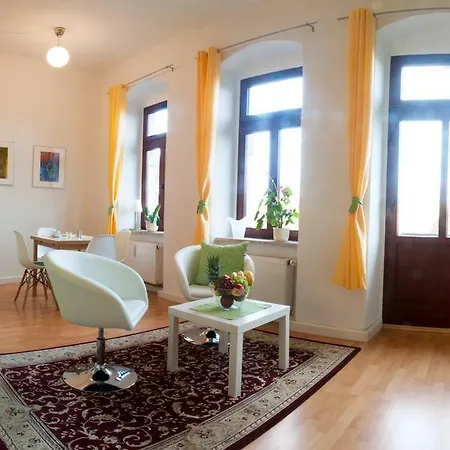 Apartament Alaune *