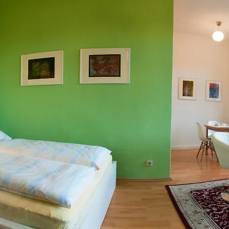 Apartament Alaune *