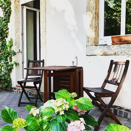 Alaune Apartament *